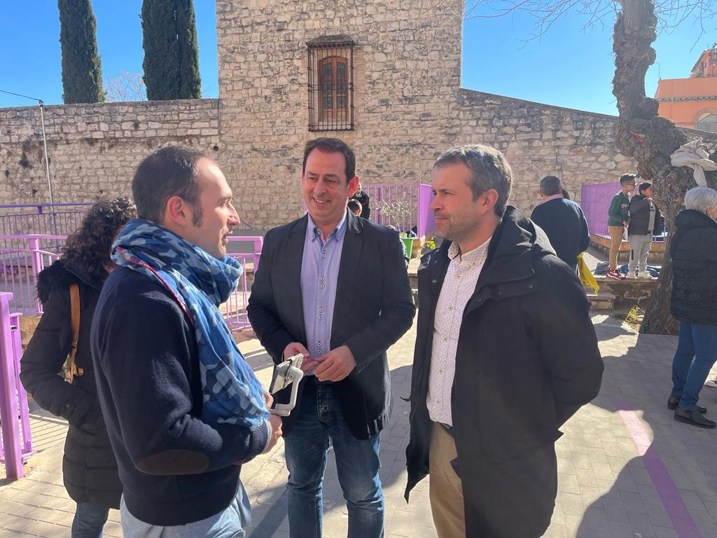 Visita este pasado martes del alcalde de Jaén, Julio Millán, y del concejal Javier Padorno al Colegio Santo Tomás de la capital.