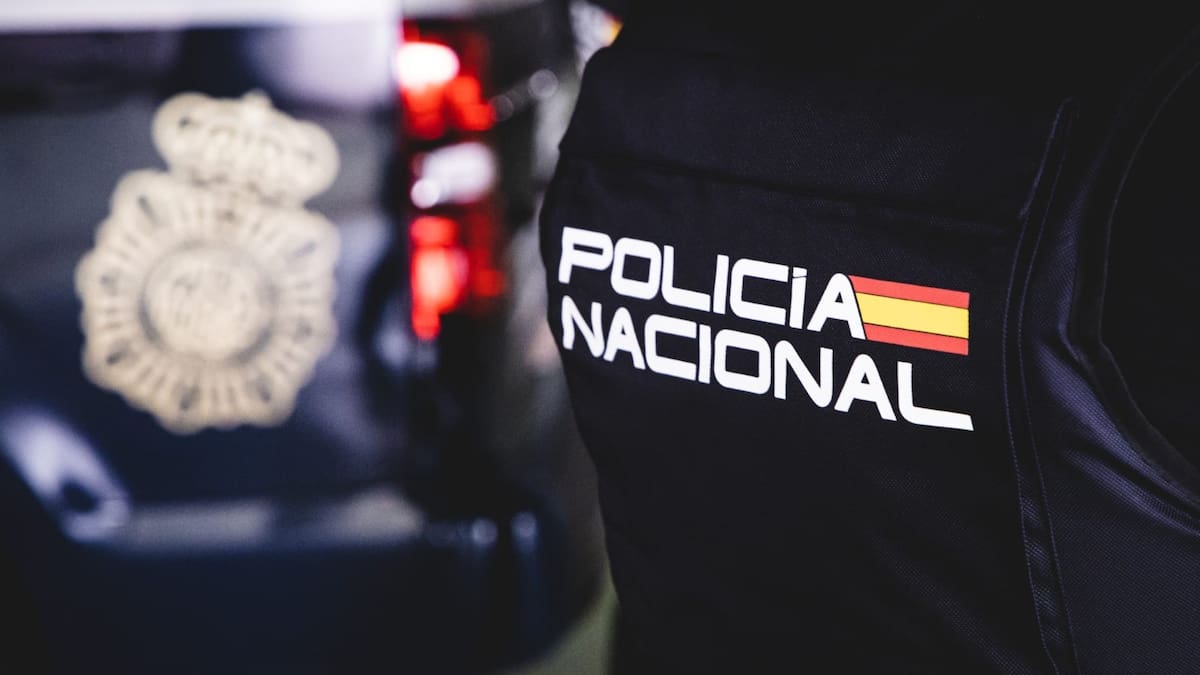 Detenido en Valladolid por romper las ventanillas de un coche y robar en su interior