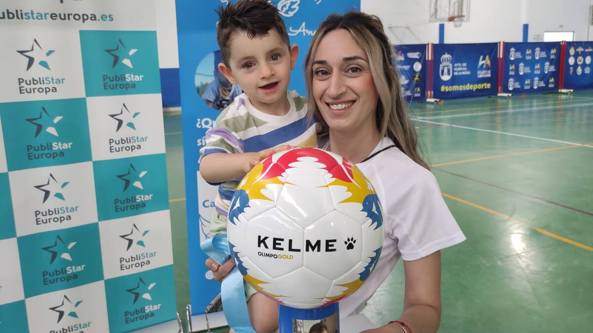 La estrella del partido fue un ángel llamado Tano