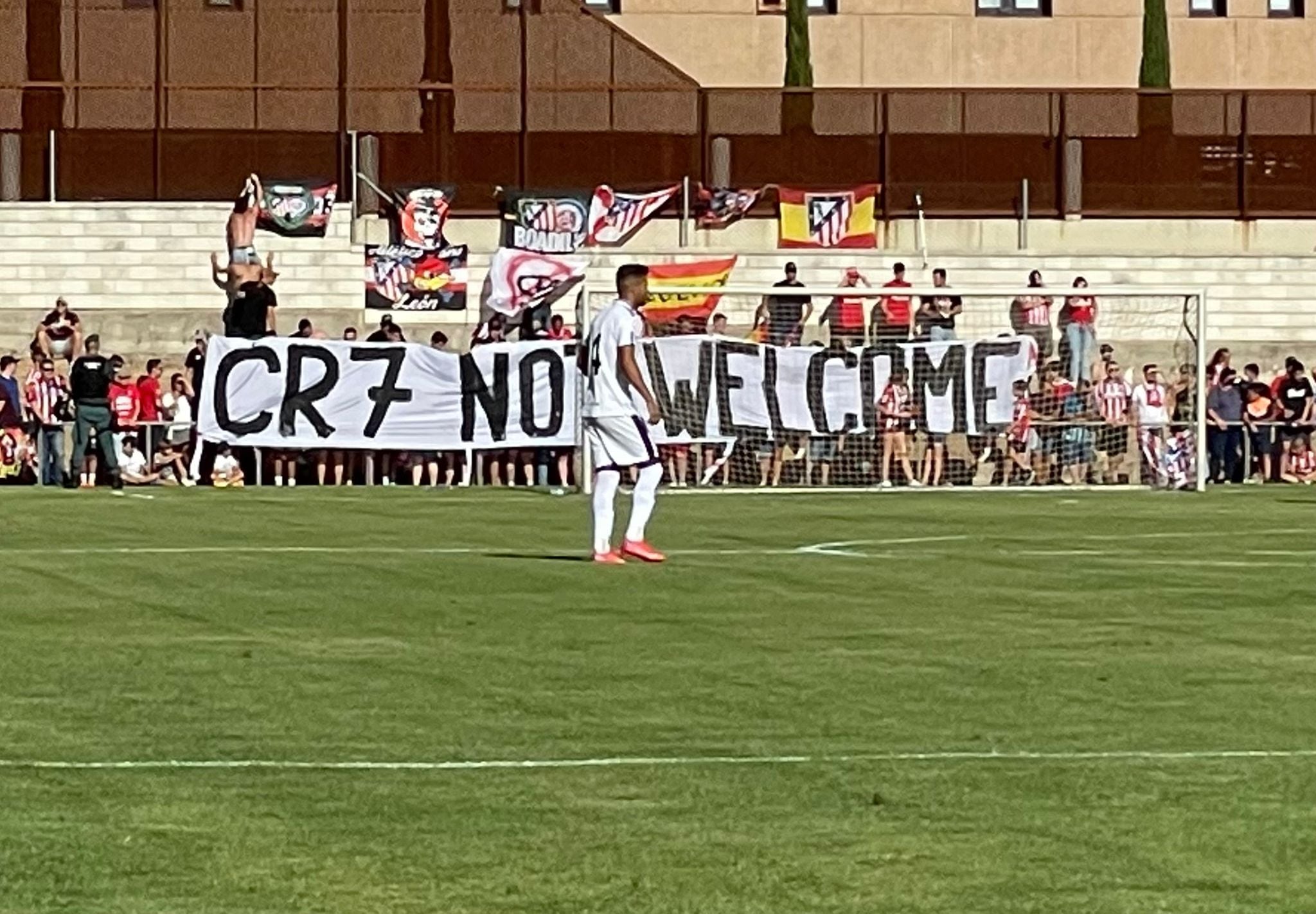 Pancarta contra Cristiano Ronaldo