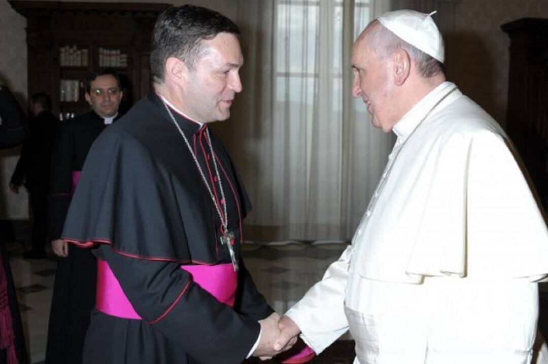 Raúl Berzosa con el Papa Francisco