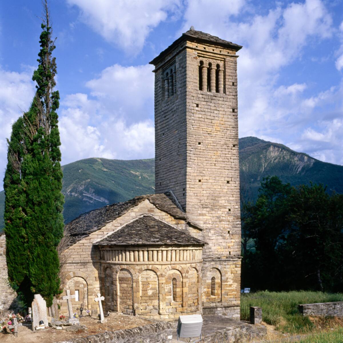 "Hostelería en Acción" finaliza con visita a las iglesias de Serrablo