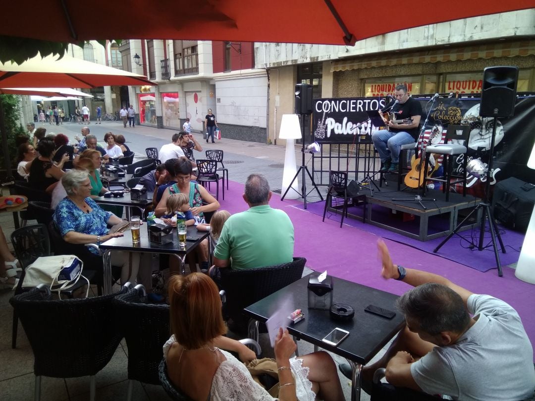 La música vuelve a las terrazas de Palencia