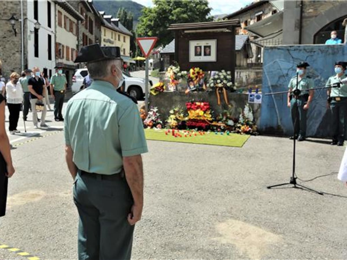 Sallent ha recordado a sus dos guardias civiles asesinados por ETA