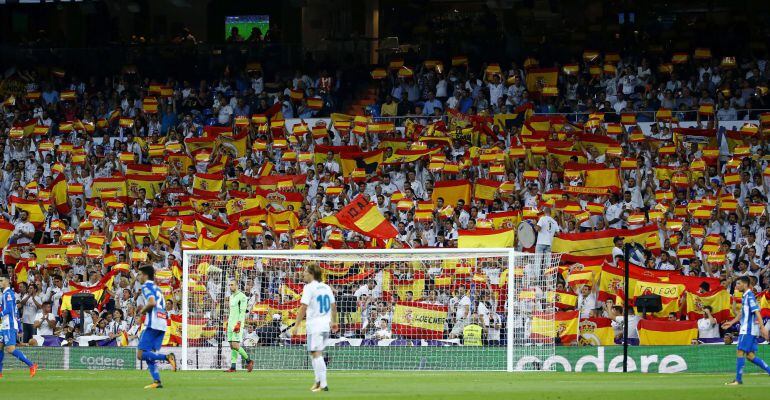 El Santiago Bernabéu, durante el partido ante el Espanyol