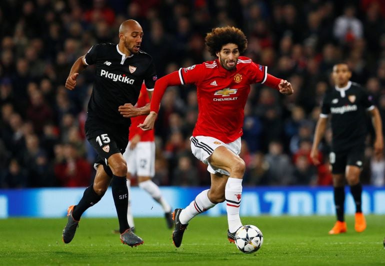 N&#039;Zonzi persigue a Fellaini