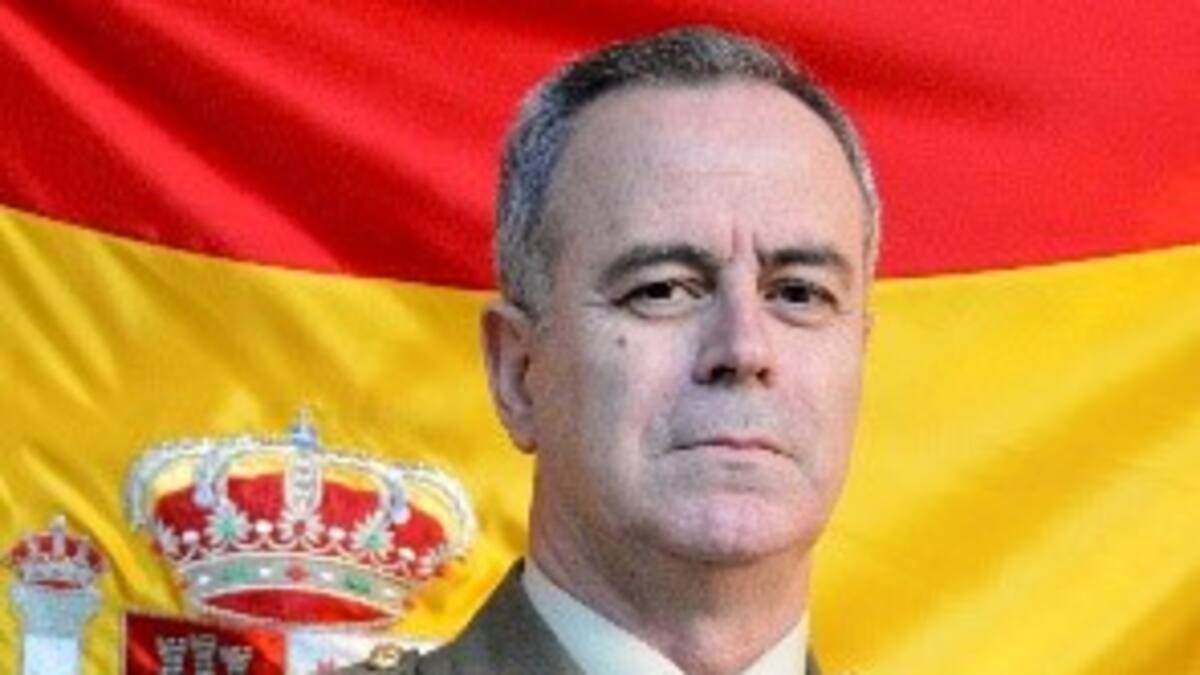 El General de División Carlos Jesús Melero Claudio toma el mando de la División "Castillejos"