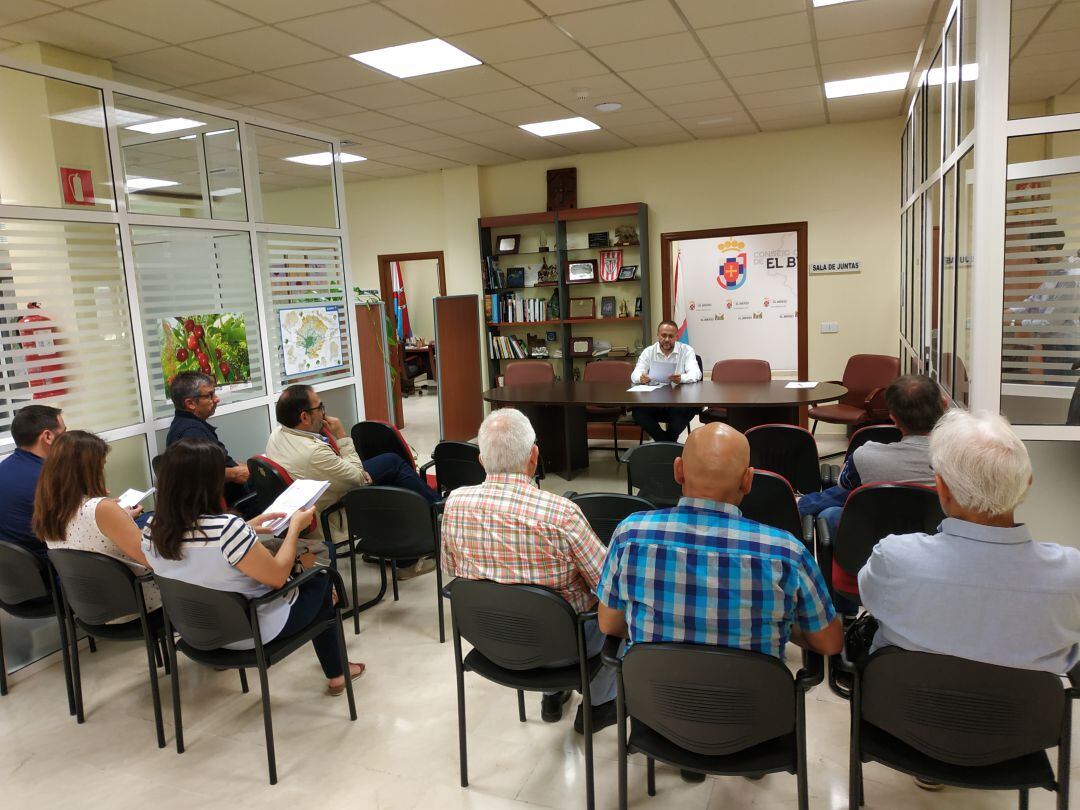Sesión de cierre de mandato del Consejo Comarcal del Bierzo presidida por el socialista Gerardo Álvarez Courel.