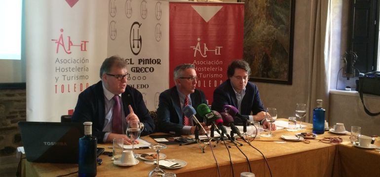 Representantes de la Asociación de Hostelería y Turismo de Toledo presentan el Plan de Acción Turística de la Ciudad.