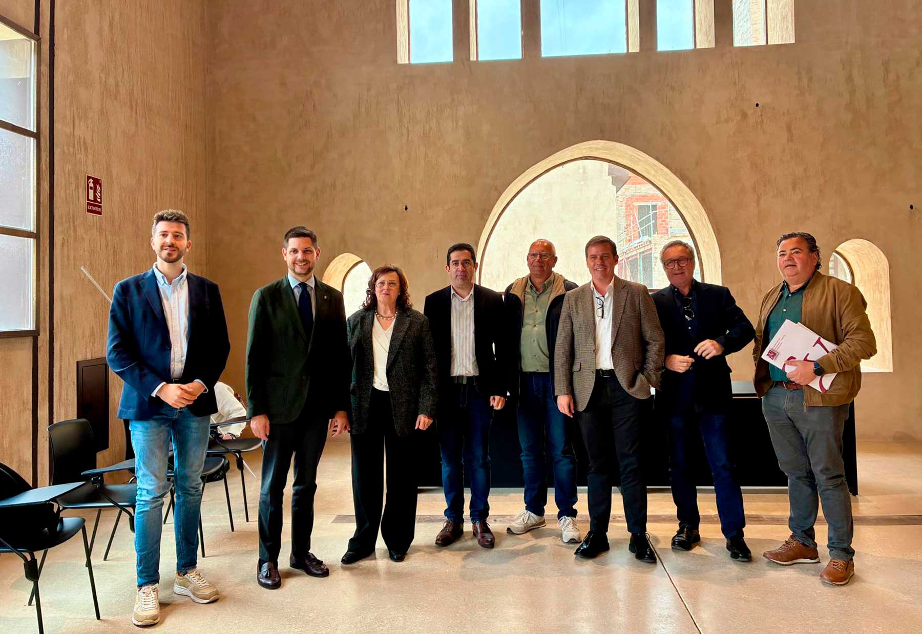 Participantes en la reunión del Consorcio de las Comarcas Centrales en el Parque Tecnológico Urbano de Rodes