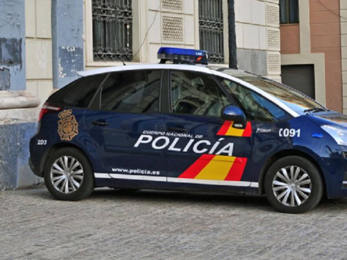 Detenido al agredir a su novia y destrozar la casa al pensar que estaba con otro