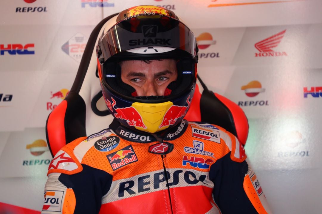 Jorge Lorenzo, en el box del Repsol Honda Team