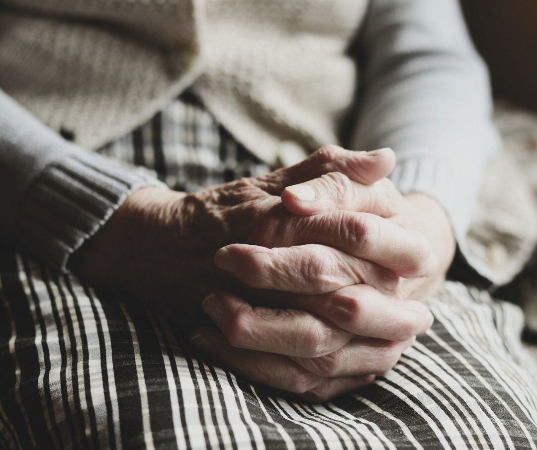 Navarra tiene 80 casos activos de COVID-19 en las residencias de mayores y 30 en los centros de discapacidad