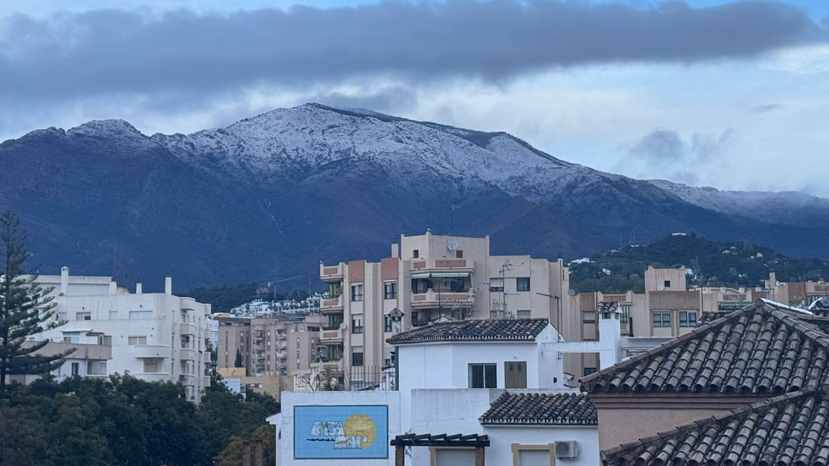 La nieve llega a Sierra Bermeja y a la Sierra de las Nieves