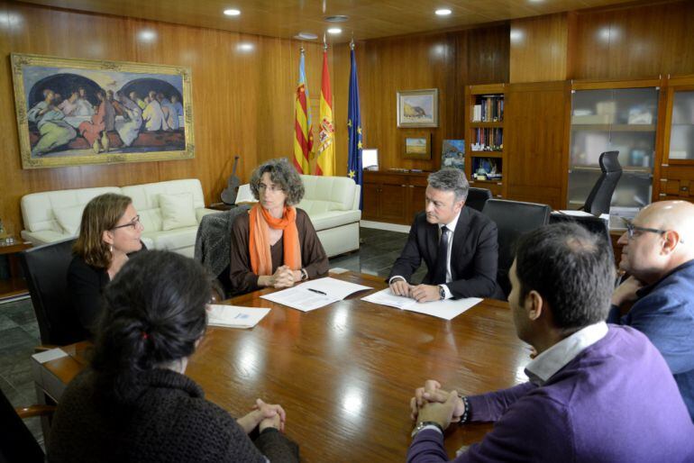 Firma convenio Nueva Cultura del Agua con Amjasa. 