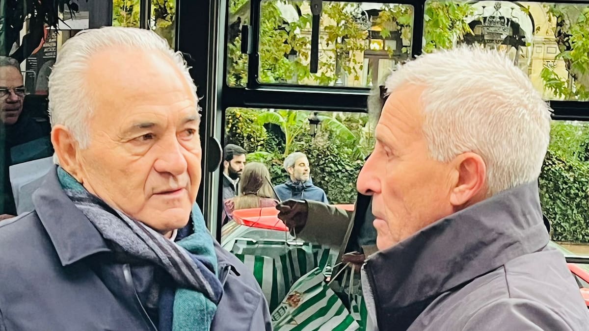 La Operación Buena Gente de Radio Sevilla junta en antena al bético Rafael Gordillo y el sevillista Pablo Blanco