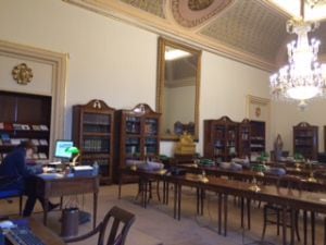 Sala de investigadores en la Real Biblioteca