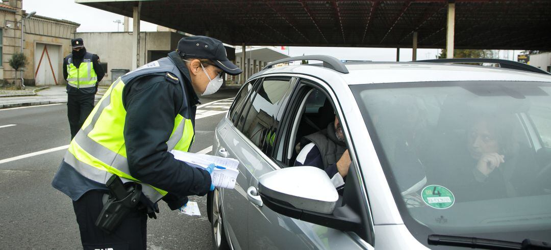 Cierre de la frontera en Fuentes de Oñoro(Salamanca) para luchar contra el coronavirus