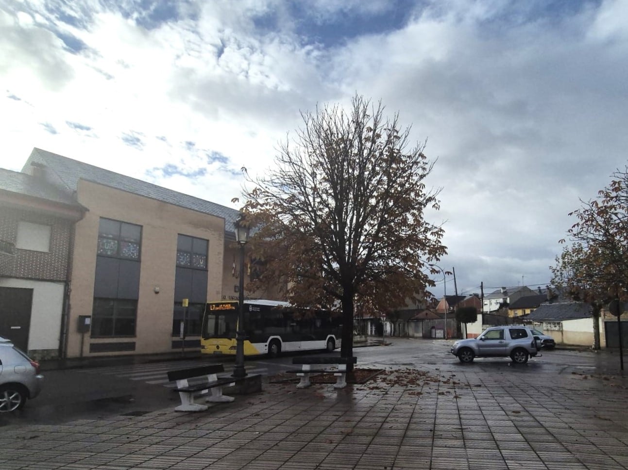 Centro Cívico en la plaza de Castilla