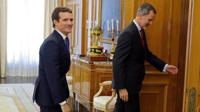 El rey Felipe VI recibe al presidente del Partido Popular, Pablo Casado