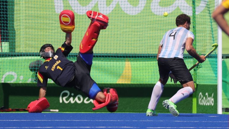 Gilardi celebra el gol definitivo que dio el pase a Argentina