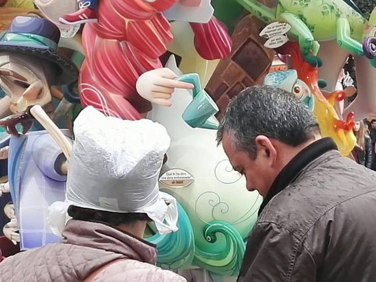 De fallas bajo la lluvia