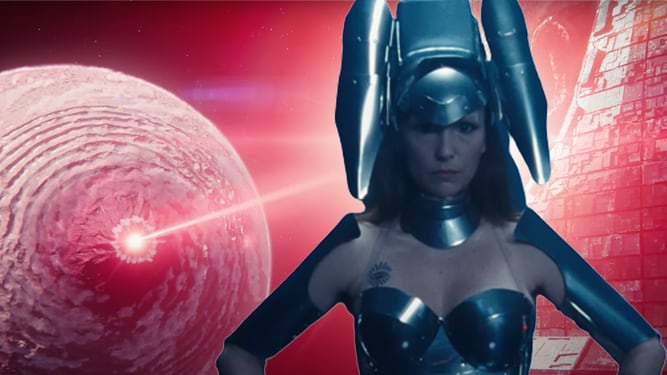 Rigoberta Bandini en el videoclip de Ay Mamá