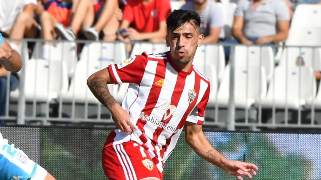 La Ponferradina llegaba a un acuerdo con el Cádiz para la cesión del extremo hasta final de la presente temporada