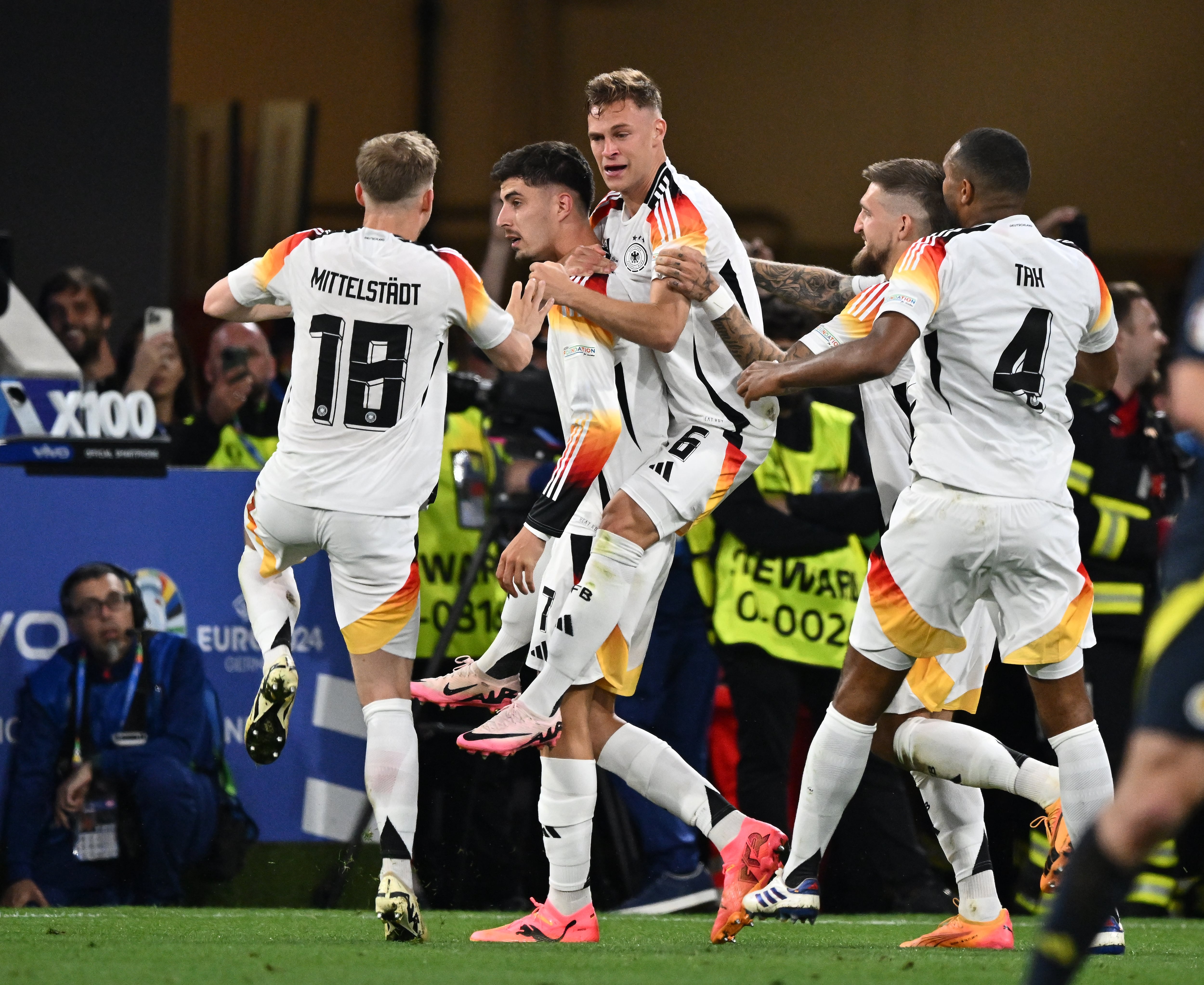 Alemania festeja el gol de Kai Havertz ante Escocia