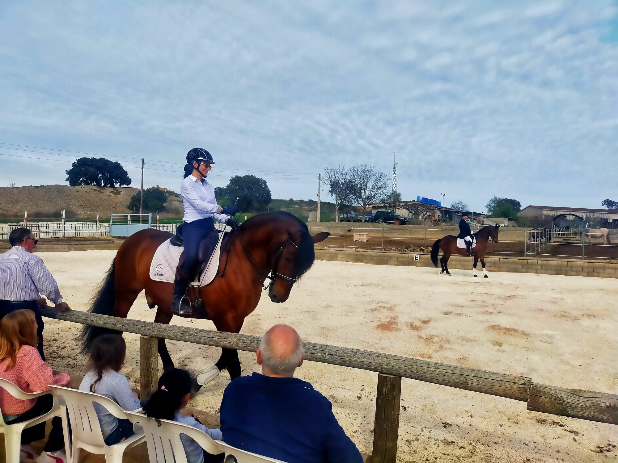 Momento de la presentación de una de las actividades que se desarrollan en Ecusel