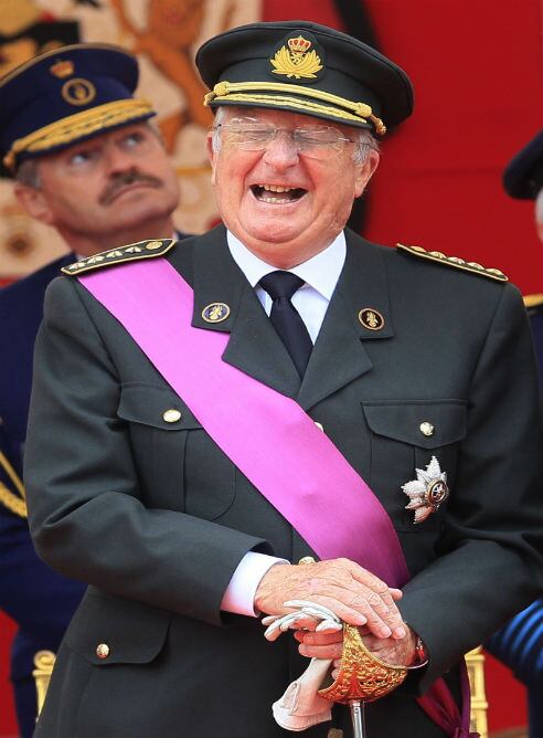 Alberto II de Bélgica durante la parada militar