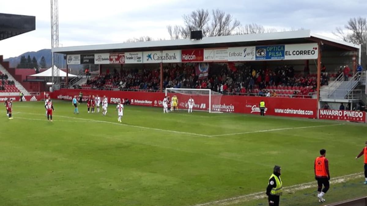 El Huesca quiere alargar su buen comienzo de liga ante el Mirandés en Anduva