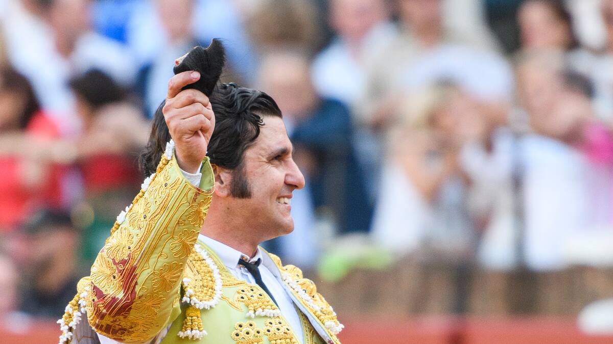 Morante de la Puebla, premiado por la Tertulia Taurina 'Juan Belmonte' de Cañada Rosal