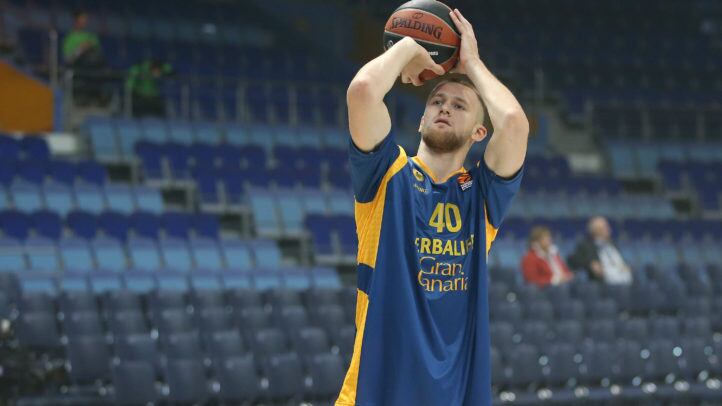 Luke Fisher en su etapa con el Gran Canaria. / Photo by Mikhail Serbin/EB via Getty Images