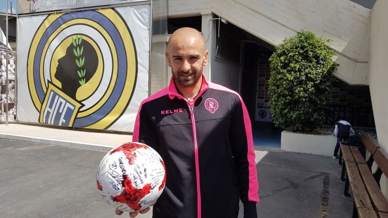 Chechu se llevó el balón del partido tras marcar su primer Hat-Trick