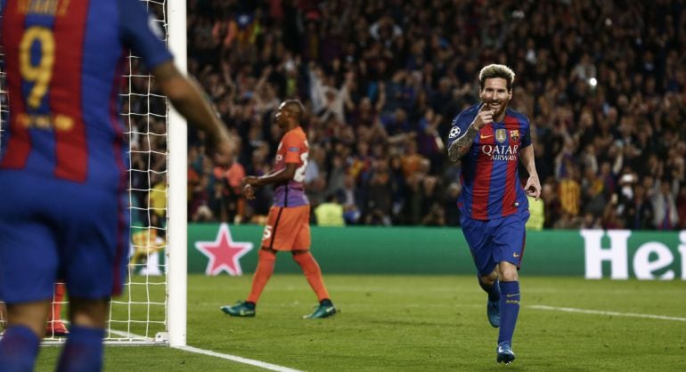 Messi celebra uno de sus goles al City.