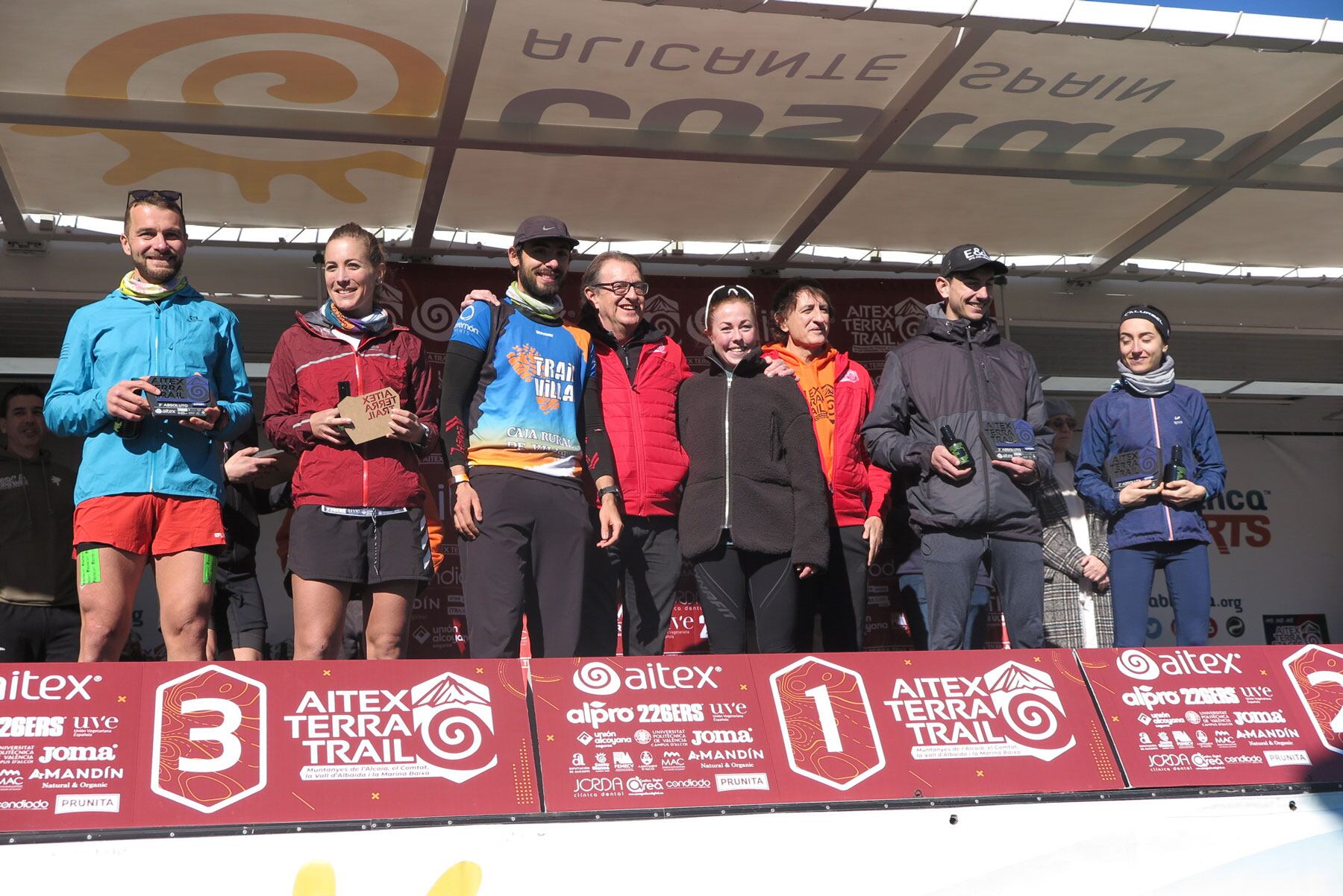 El presidente de AITEX, León Grau, y el director, Vicente Blanes, en la ceremonia de entrega de trofeos