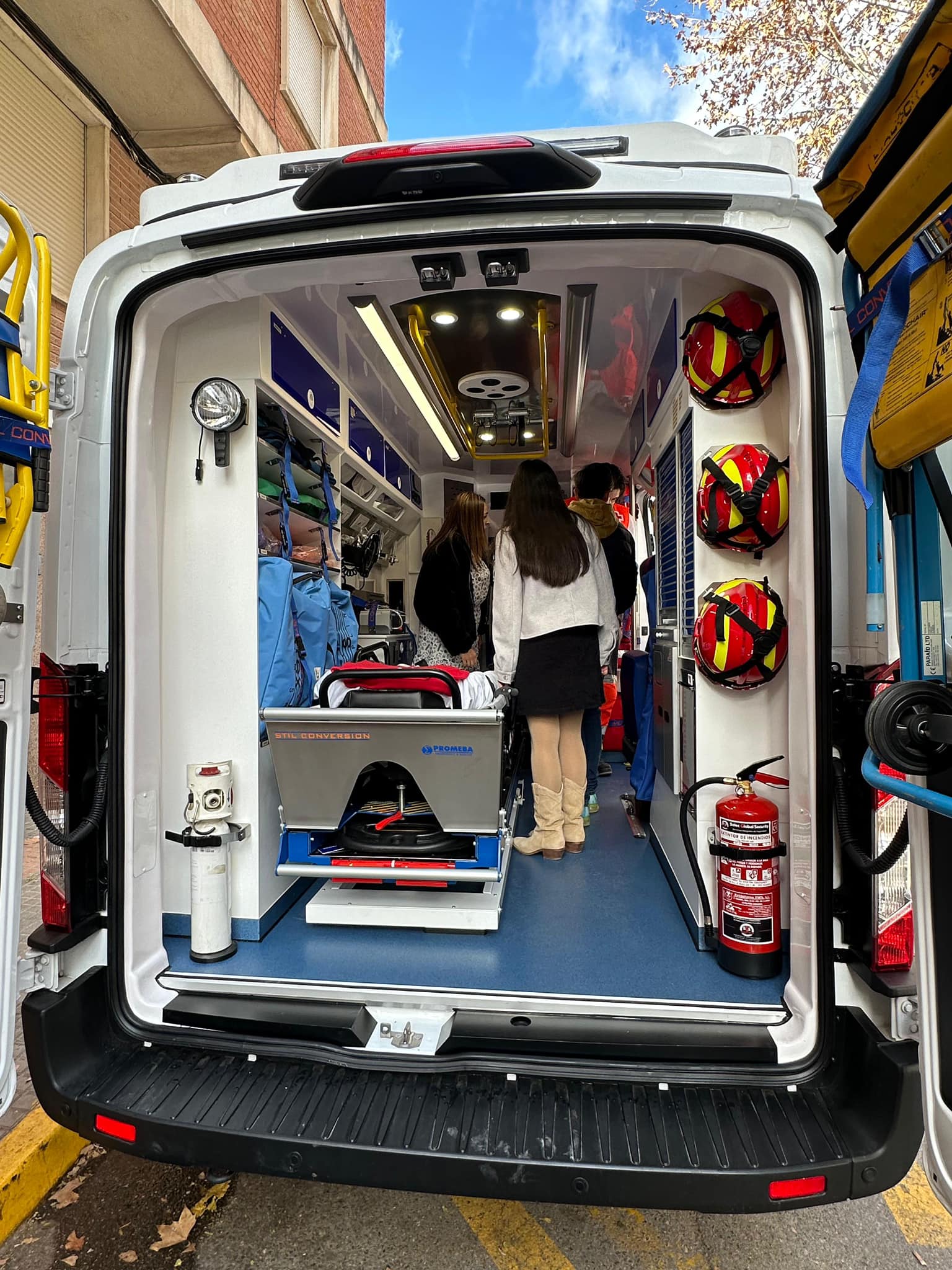 Interior de la ambulancia