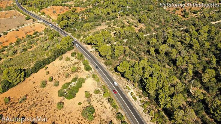 La Plataforma Antiautopista carga contra el Consell por calcar el proyecto del PP
