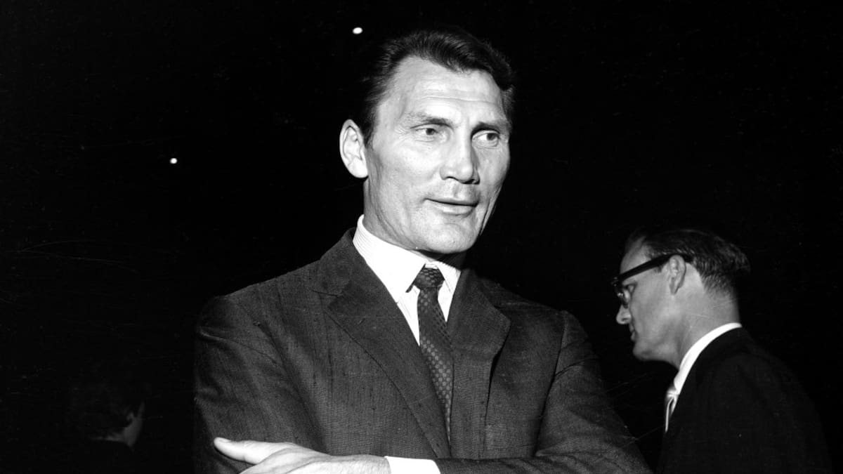 Jack Palance, 10º aniversario