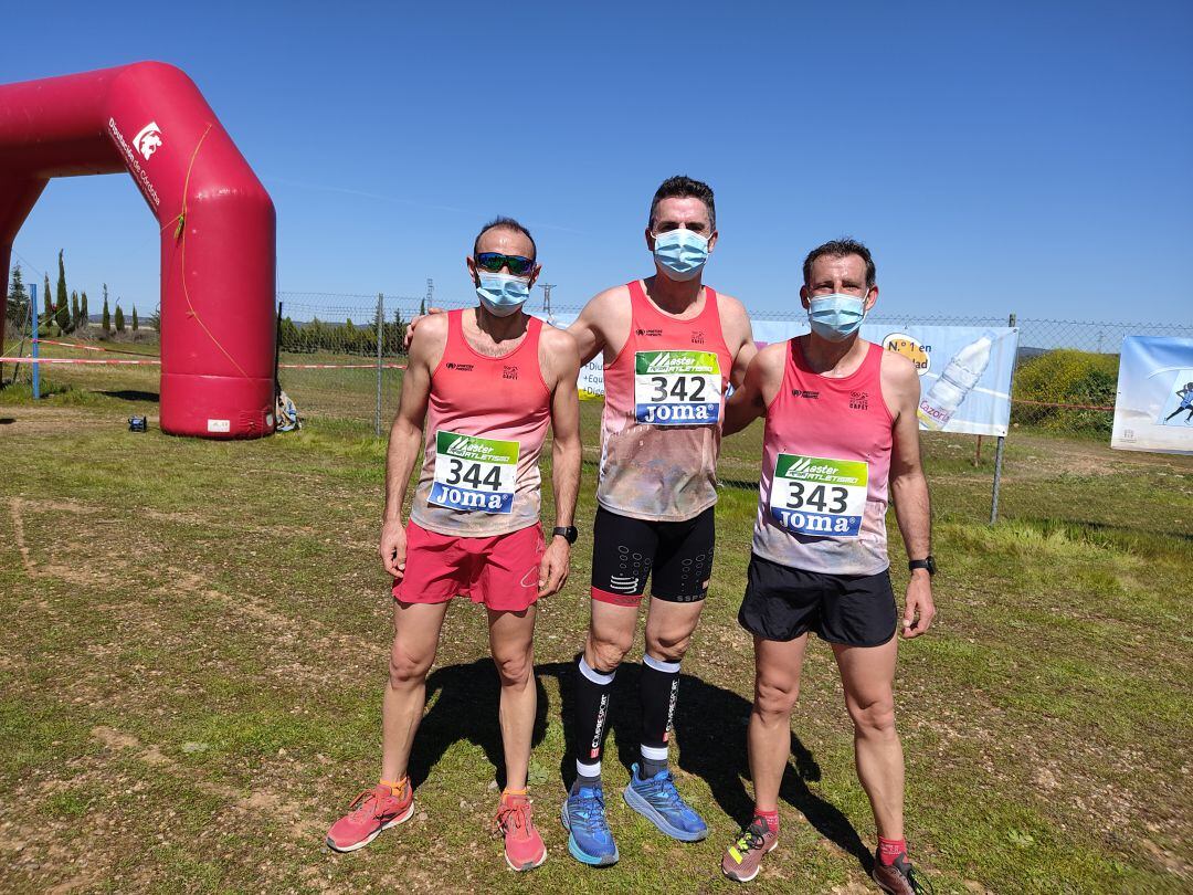Atletas del CAPET en Almodóvar del Río