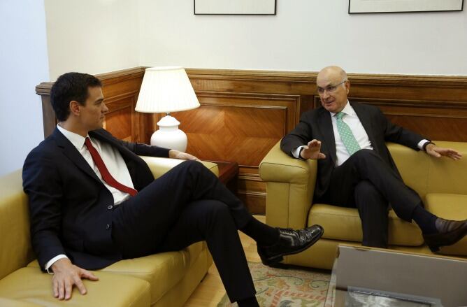 Durán i Lleida y Pedro Sánchez, durante la reunión.