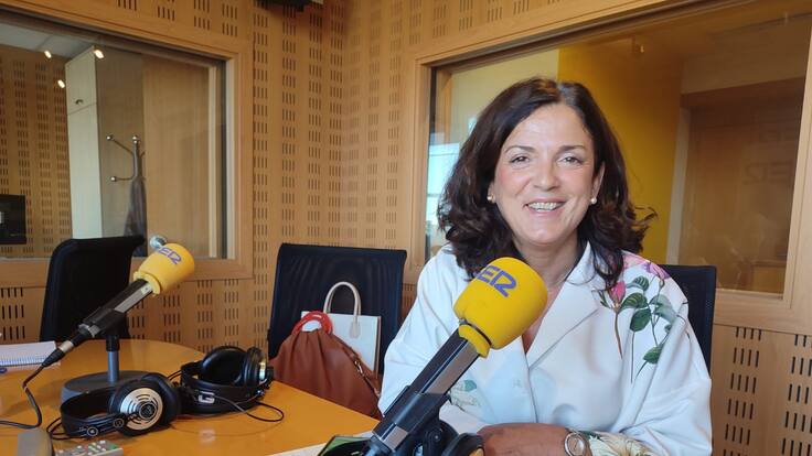 Beatriz Artolazabal, concejala de Espacio Público del Ayuntamiento de Vitoria, habla sobre el hub de logística, las obras en Los Herrán y la movilidad