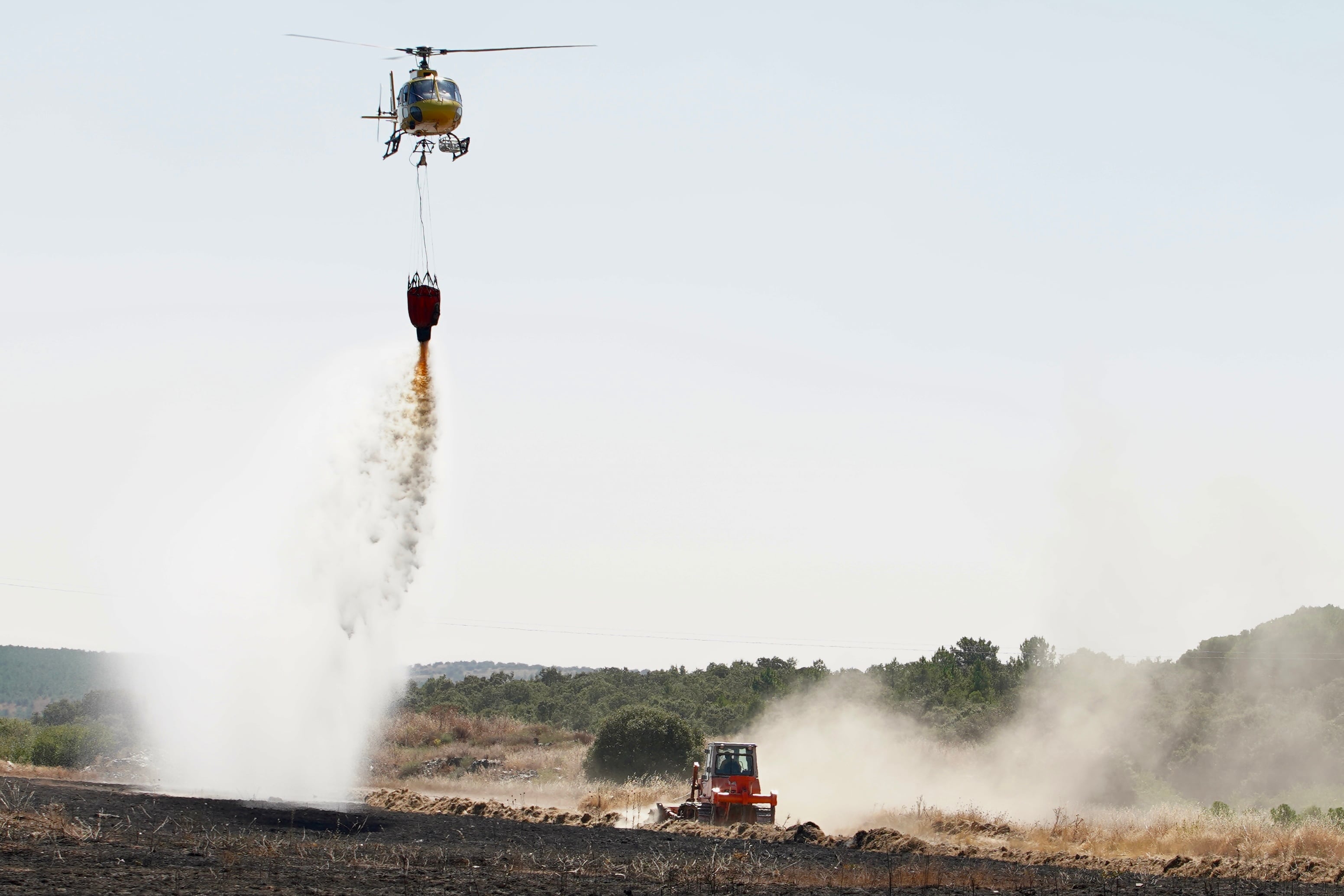 El incendio forestal de Castrillo de los Polvazares (León) baja a nivel 1