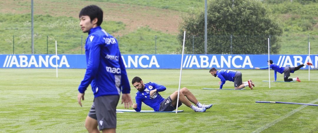 Shibasaki, en la ciudad deportiva de Abegondo