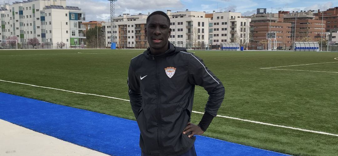 Mansour tras el entrenamiento en los campos de la Fuente de la Niña.