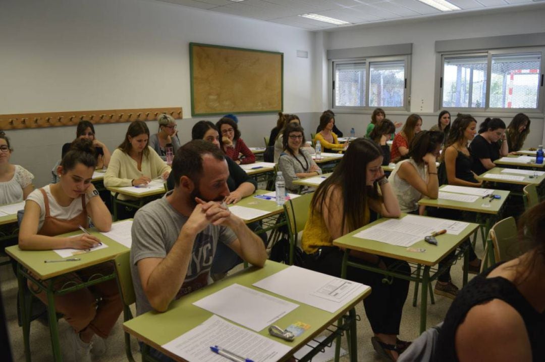 Para la plataforma de interinos, estos hechos &quot;son inaceptables y gravemente perjudiciales para la calidad de la enseñanza pública&quot;