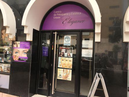 Peluquería Elegance.