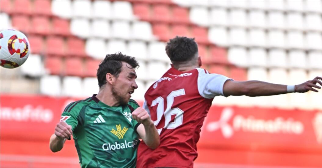 Imagen del primer encuentro del triangular entre Real Murcia y Albacete