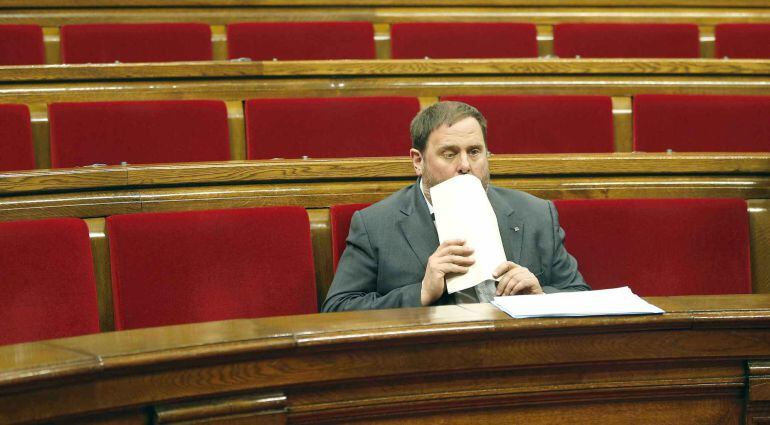 El vicepresidente de la Generalitat, Oriol Junqueras, poco antes del comienzo del debate en el Parlament de Cataluña de las enmiendas a la ley de Presupuestos